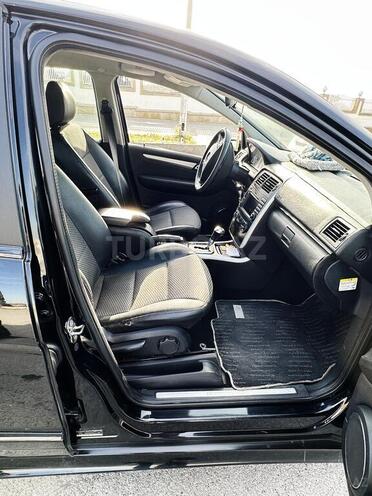 Mercedes B 180 2009, 126,000 km - 1.7 л - Bakı