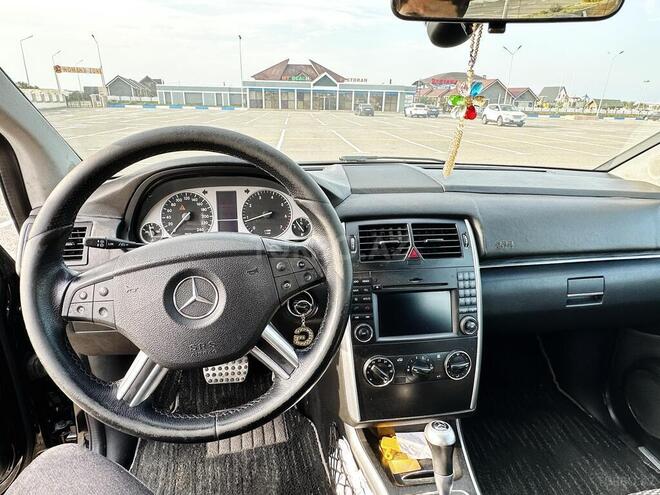 Mercedes B 180 2009, 126,000 km - 1.7 л - Bakı