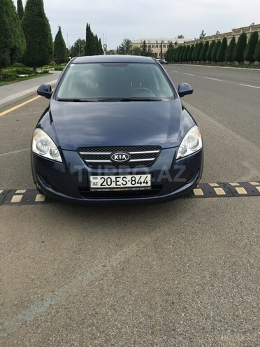 Kia Ceed 2009, 118,000 km - 1.4 л - Gəncə