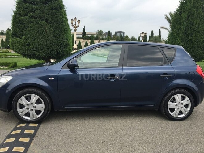 Kia Ceed 2009, 118,000 km - 1.4 л - Gəncə