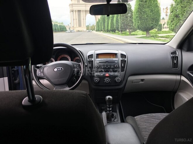 Kia Ceed 2009, 118,000 km - 1.4 л - Gəncə