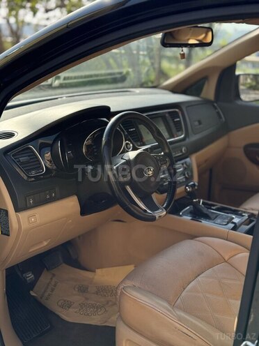 Kia Carnival 2015, 200,000 km - 2.2 l - Bakı