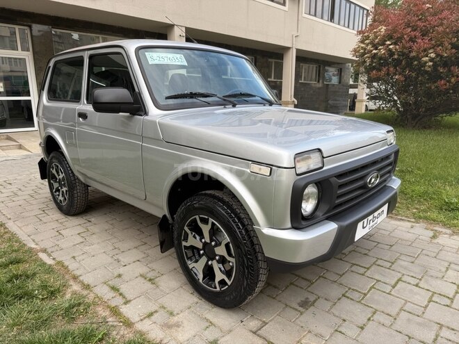 LADA (VAZ) Niva-3