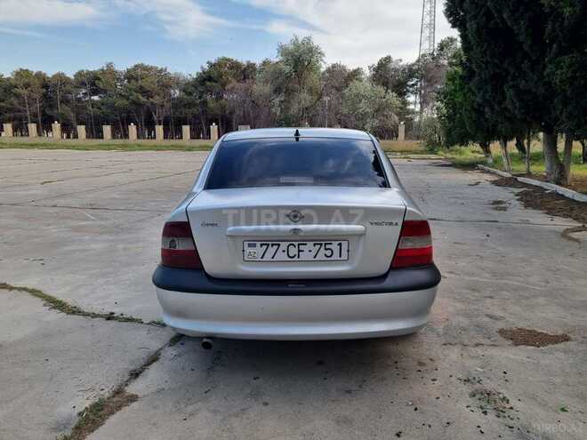 Opel Vectra 1999, 190,000 km - 1.6 l - Sumqayıt