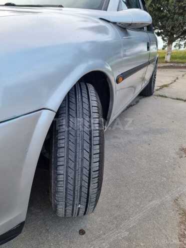 Opel Vectra 1999, 190,000 km - 1.6 l - Sumqayıt