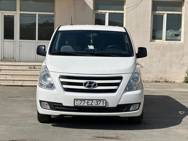 Hyundai H-1 2014, 220,000 km - 2.5 l - Bakı