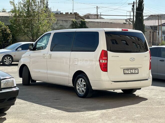 Hyundai H-1 2014, 220,000 km - 2.5 l - Bakı