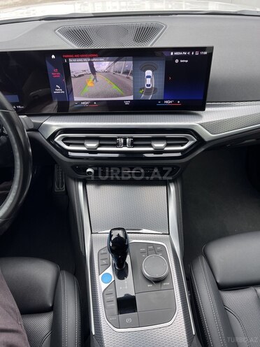 BMW i4-9