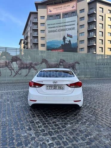 Hyundai Avante 2015, 141,500 km - 1.6 л - Bakı