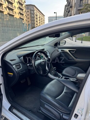 Hyundai Avante 2015, 141,500 km - 1.6 л - Bakı