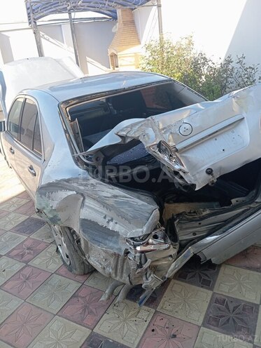 Mercedes E 240 2008, 130,000 km - 2.4 л - Sumqayıt