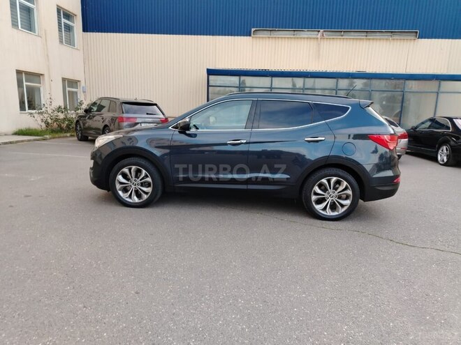 Hyundai Santa Fe-6
