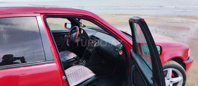 Mercedes C 180 1996, 368,823 km - 1.8 л - Sumqayıt