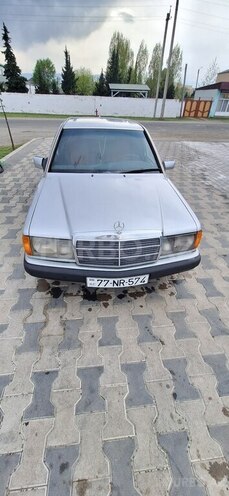 Mercedes 190 1990, 350,000 km - 2.5 л - Astara