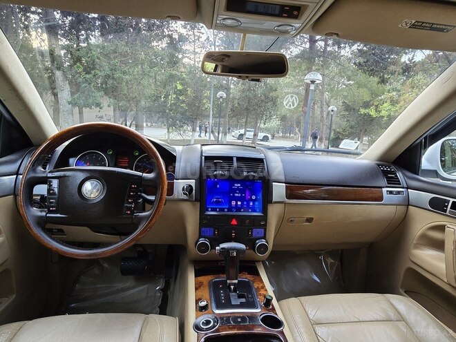 Volkswagen Touareg 2005, 267,985 km - 3.2 л - Sumqayıt
