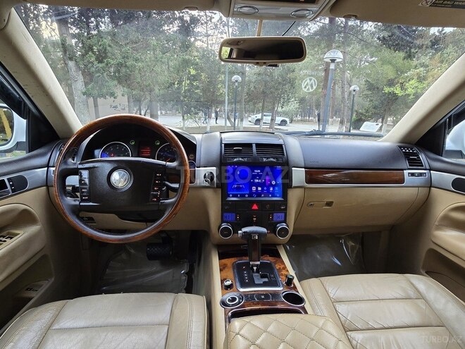 Volkswagen Touareg 2005, 267,985 km - 3.2 л - Sumqayıt