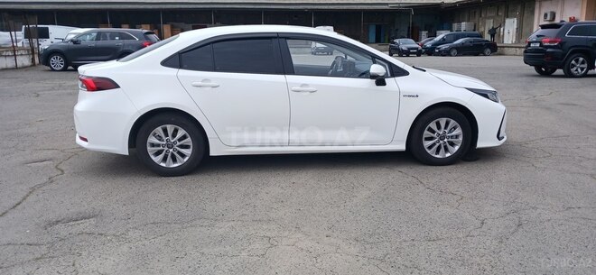 Toyota Corolla 2024, 13,880 km - 1.8 l - Bakı