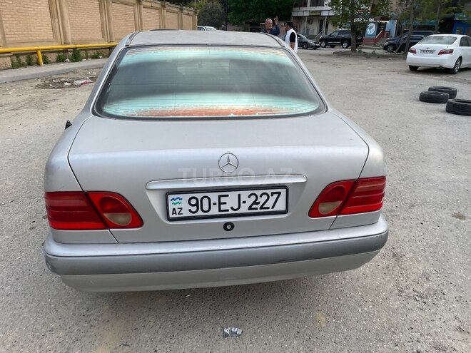 Mercedes E 230 1995, 289,452 km - 2.3 l - Bakı