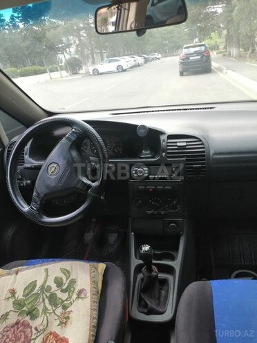 Opel Zafira 1999, 260,057 km - 1.8 l - Sumqayıt