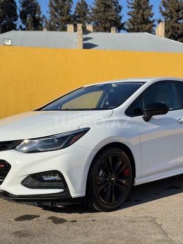 Chevrolet Cruze 2017, 215,000 km - 1.4 l - Gəncə