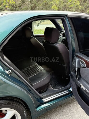 Mercedes E 230 1996, 299,000 km - 2.3 l - Sumqayıt