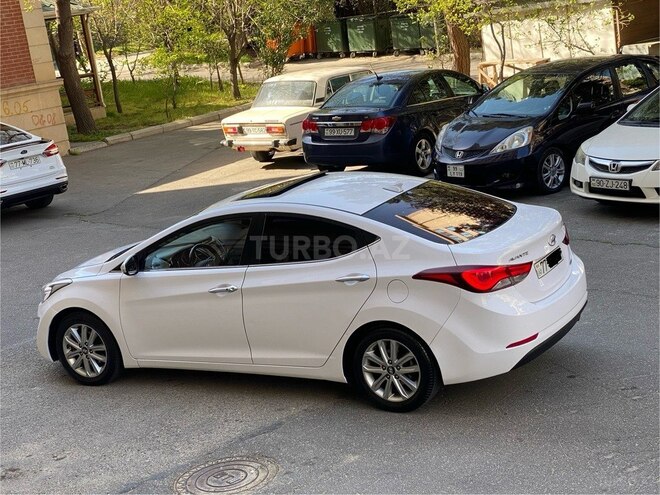 Hyundai Avante 2015, 126,473 km - 1.6 l - Bakı