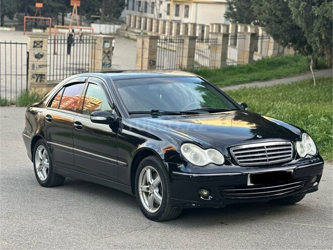 Mercedes C 240 2005, 254,771 km - 2.4 л - Bakı