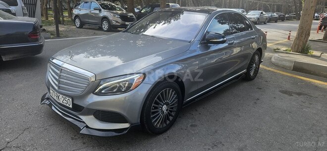 Mercedes C 300 4MATIC 2015, 200,000 km - 2.0 l - Bakı