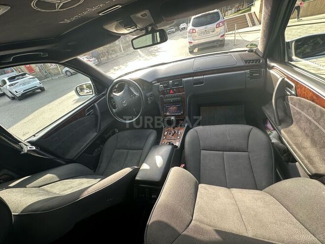 Mercedes E 240 1999, 446,199 km - 2.4 l - Xırdalan