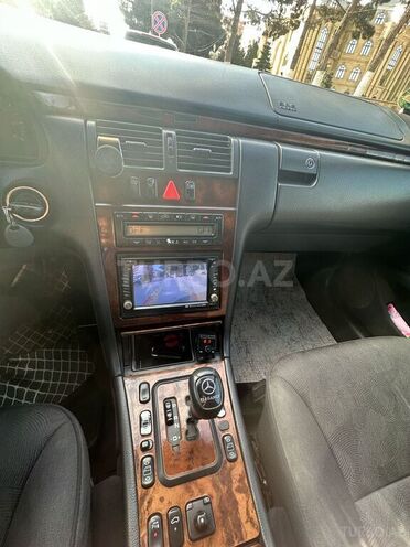 Mercedes E 240 1999, 446,199 km - 2.4 l - Xırdalan