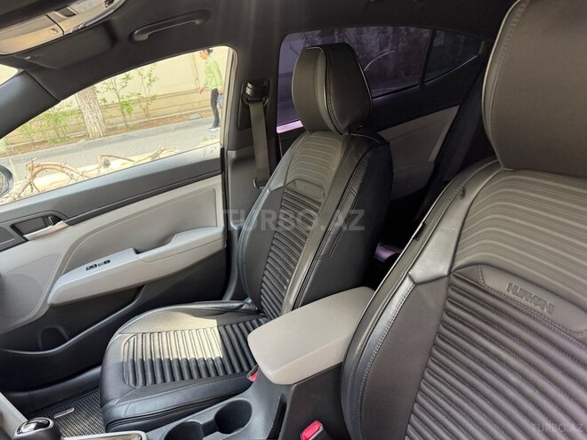 Hyundai Elantra 2019, 153,000 km - 2.0 l - Bakı