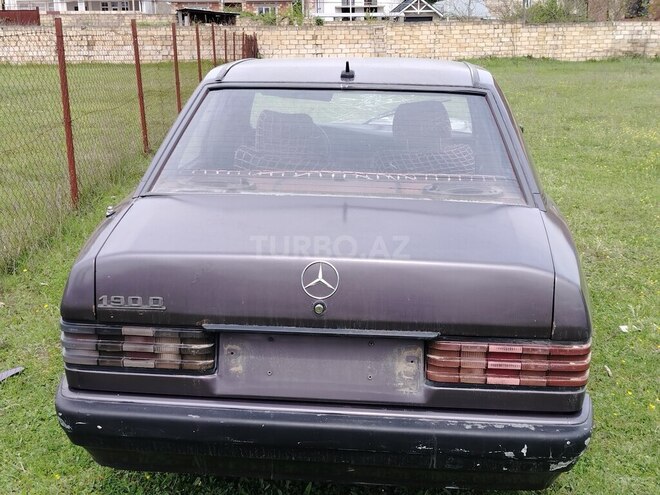Mercedes A 190 1984, 48,439 km - 2.0 l - Qusar