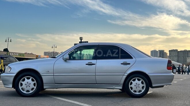 Mercedes C 240 1997, 286,000 km - 2.4 l - Bakı