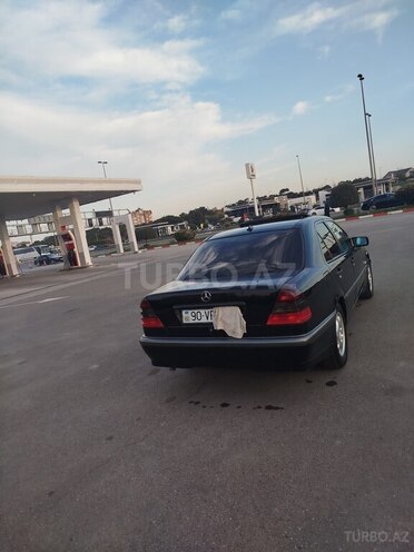 Mercedes C 180 2000, 410,850 km - 1.8 л - Bakı