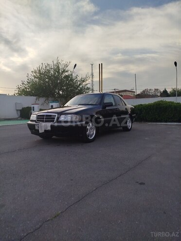 Mercedes C 180 2000, 410,850 km - 1.8 л - Bakı