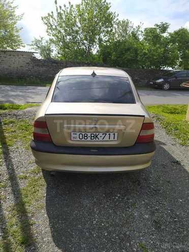 Opel Vectra 1996, 299,809 km - 1.8 l - Balakən