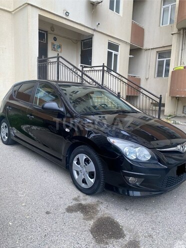 Hyundai i30 2011, 183,000 km - 1.4 л - Bakı
