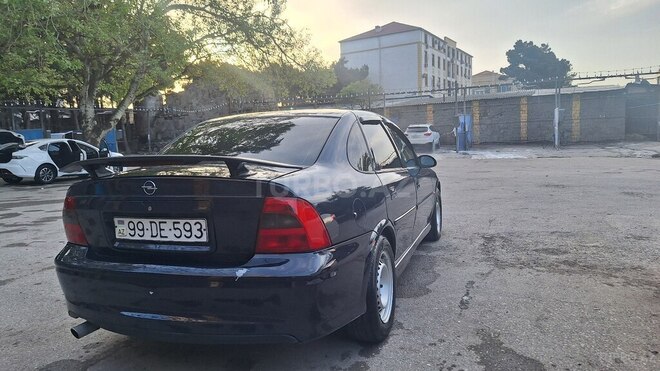 Opel Vectra 2001, 370,000 km - 1.8 l - Bakı