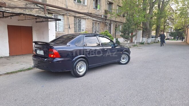 Opel Vectra 2001, 370,000 km - 1.8 l - Bakı
