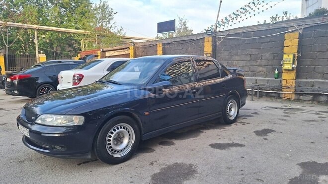 Opel Vectra 2001, 370,000 km - 1.8 l - Bakı