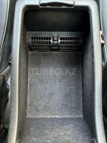 Mercedes E 280 1999, 325,269 km - 2.8 l - Bakı