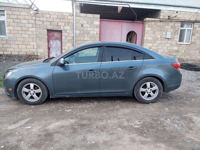 Chevrolet Cruze 2011, 381,000 km - 1.4 l - Gəncə