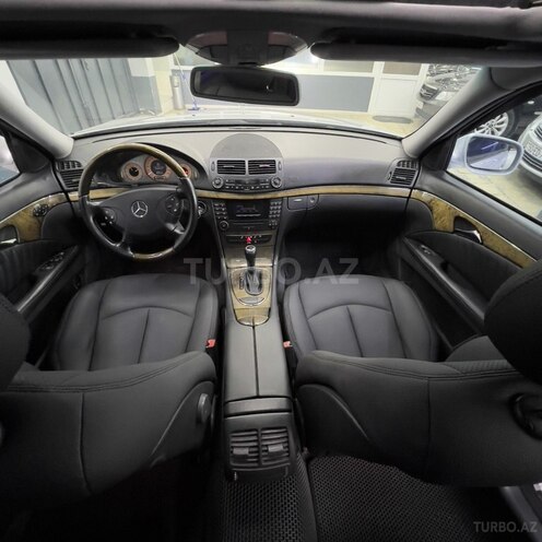 Mercedes E 220 d 2004, 300,753 km - 2.2 l - Sumqayıt