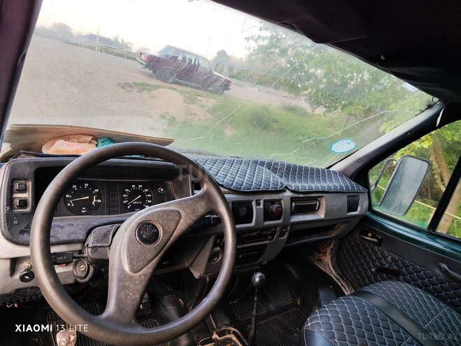 GAZ 3302-288 1998, 200,000 km - 2.4 l - Hacıqabul
