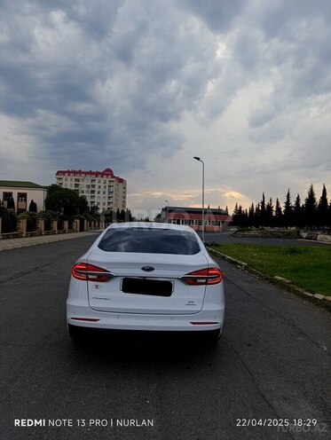 Ford Fusion (North America) 2020, 185,000 km - 1.5 л - Zaqatala