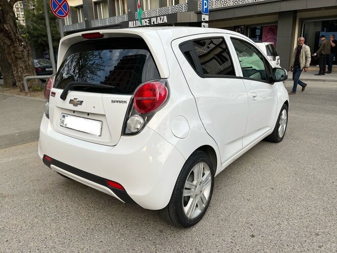 Chevrolet Spark 2014, 131,547 km - 1.2 l - Bakı