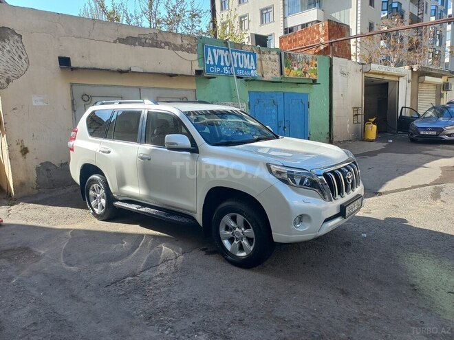 Toyota Land Cruiser Prado-15