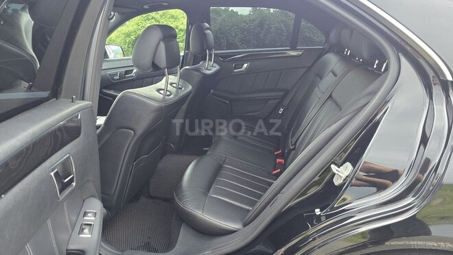 Mercedes E 250 2014, 134,888 km - 2.2 l - Bakı