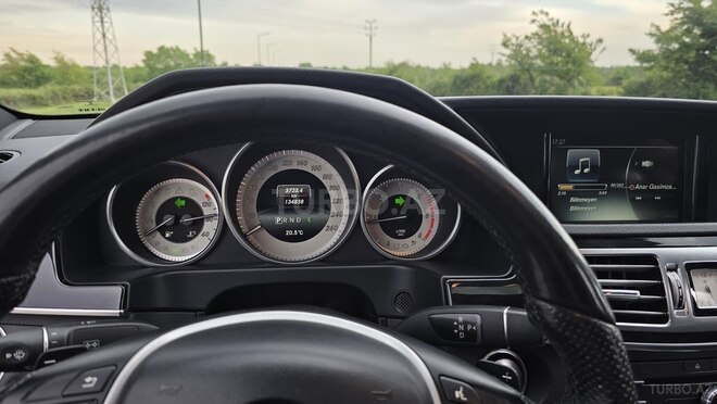 Mercedes E 250 2014, 134,888 km - 2.2 l - Bakı