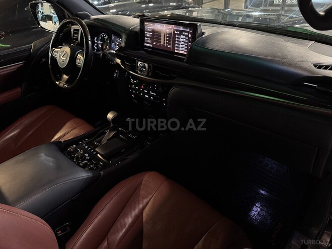 Lexus LX 570-10